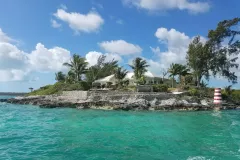 Middle-Cay-photo-2