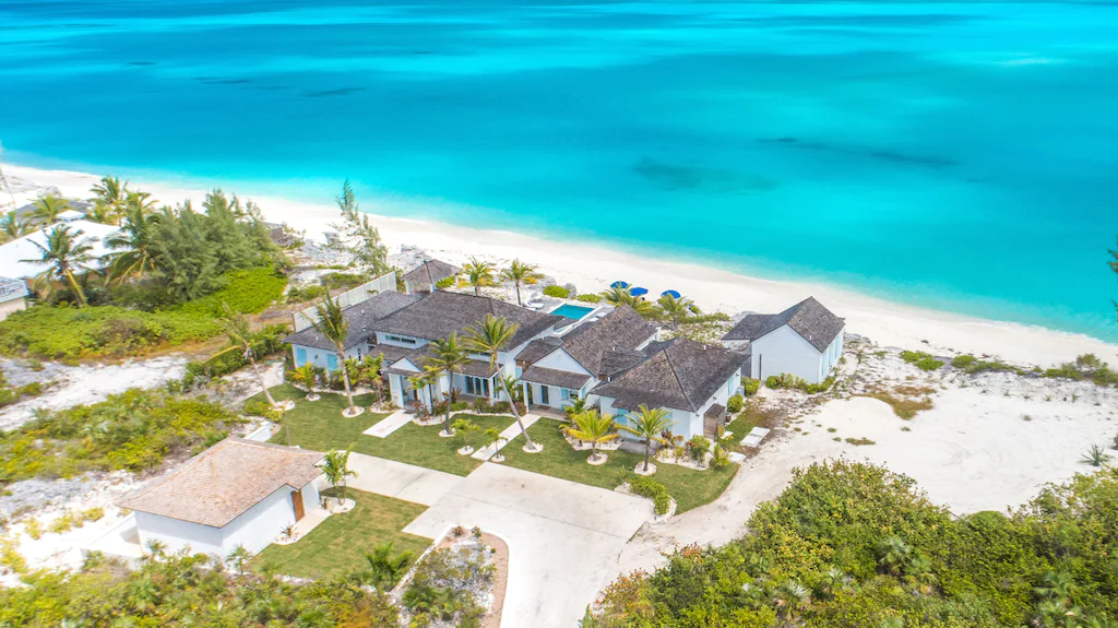 Ba Roos Exuma Beachfront Rental